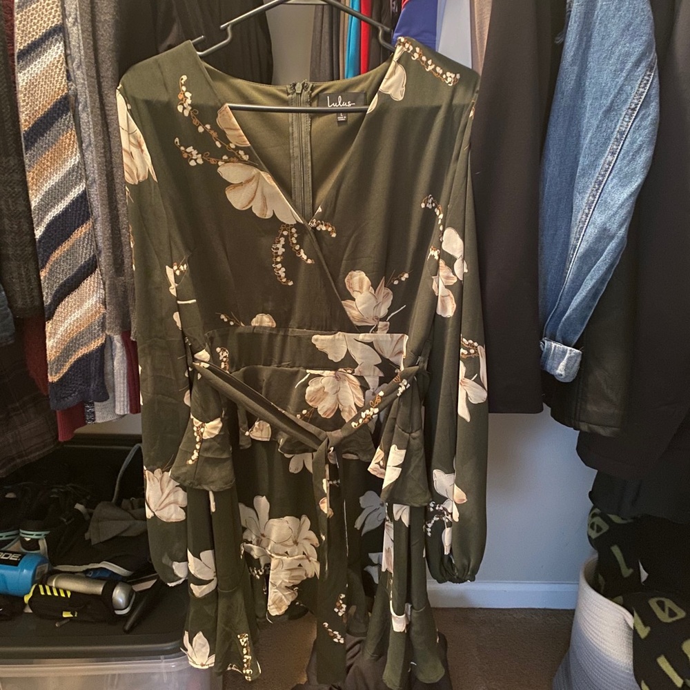 Lulus dress
